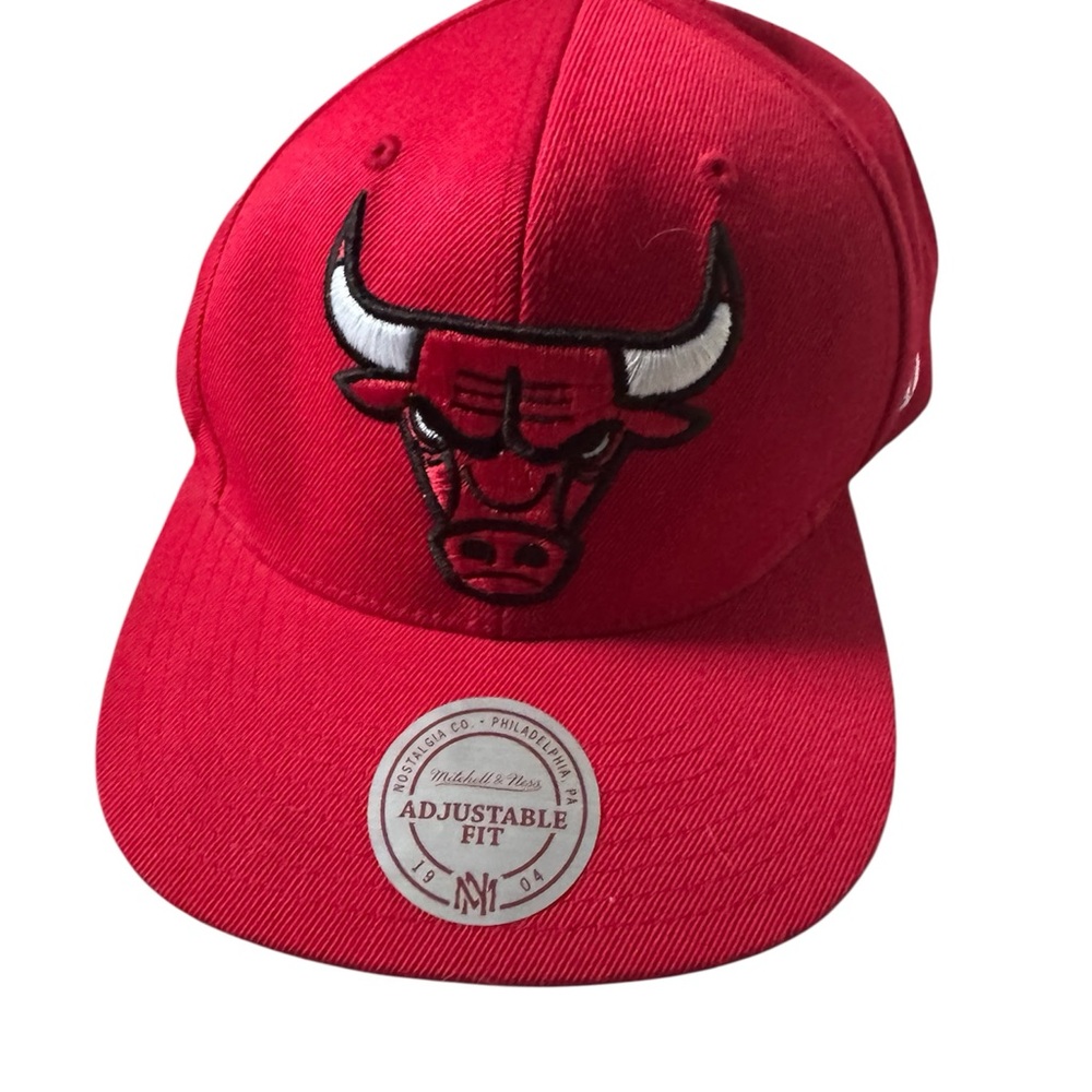 🏀Mitchell & Ness Chicago Bulls Red Adjustable Snapback Hat | NWOT | NBA